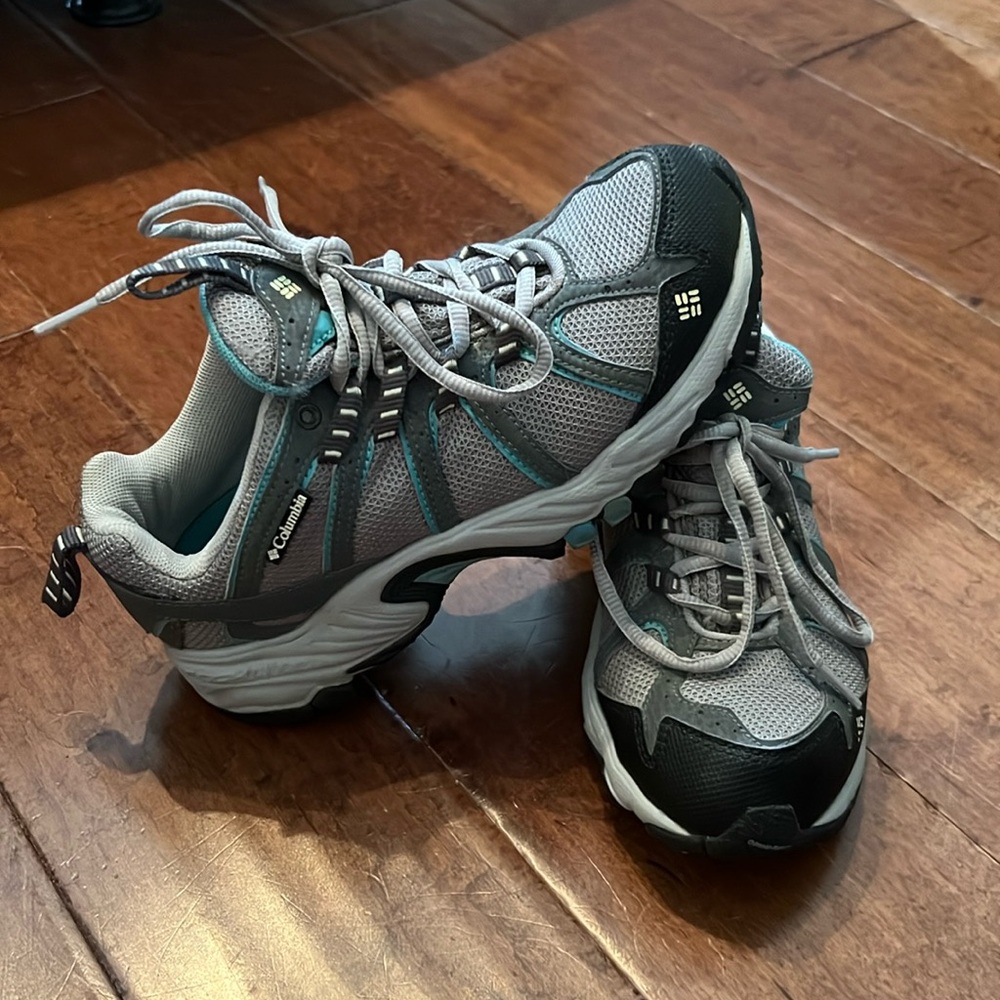 Columbia Women’s size 6 Hiking shoe